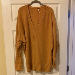 Cashmere Free People oversized sweater